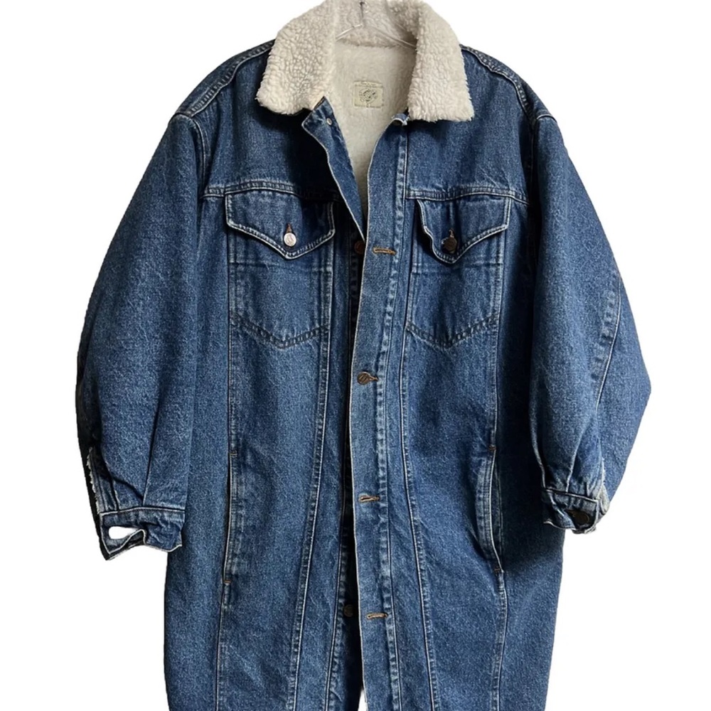 Vintage 90’s United Colors of Benetton Denim overcoat w/ shearling lining